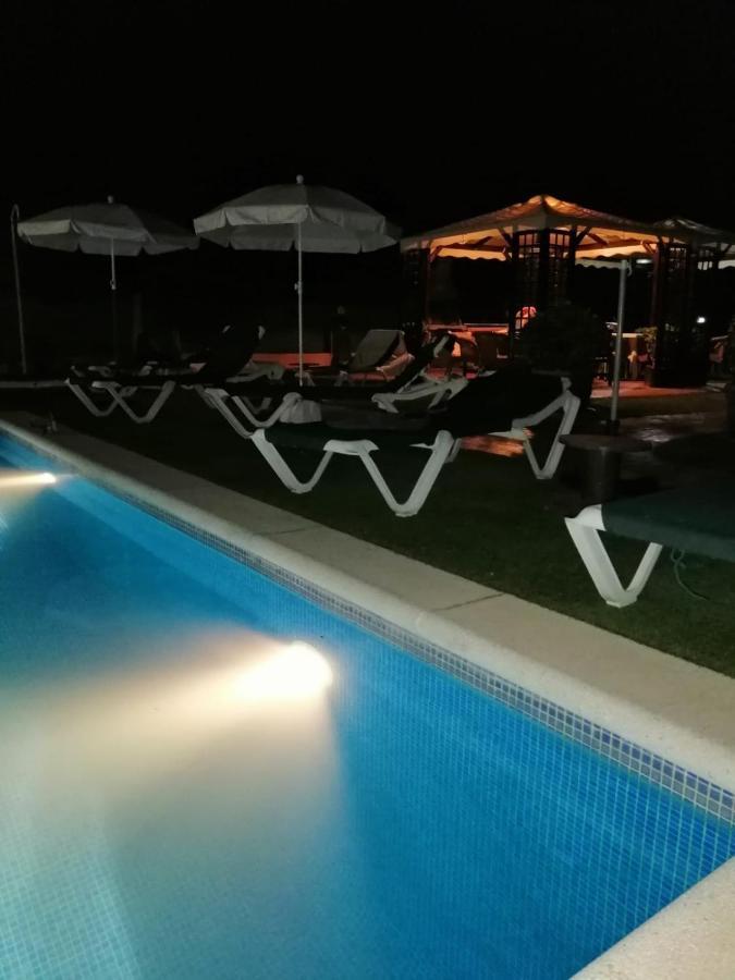 יורט דה מאר Holiday Home Cardona מראה חיצוני תמונה